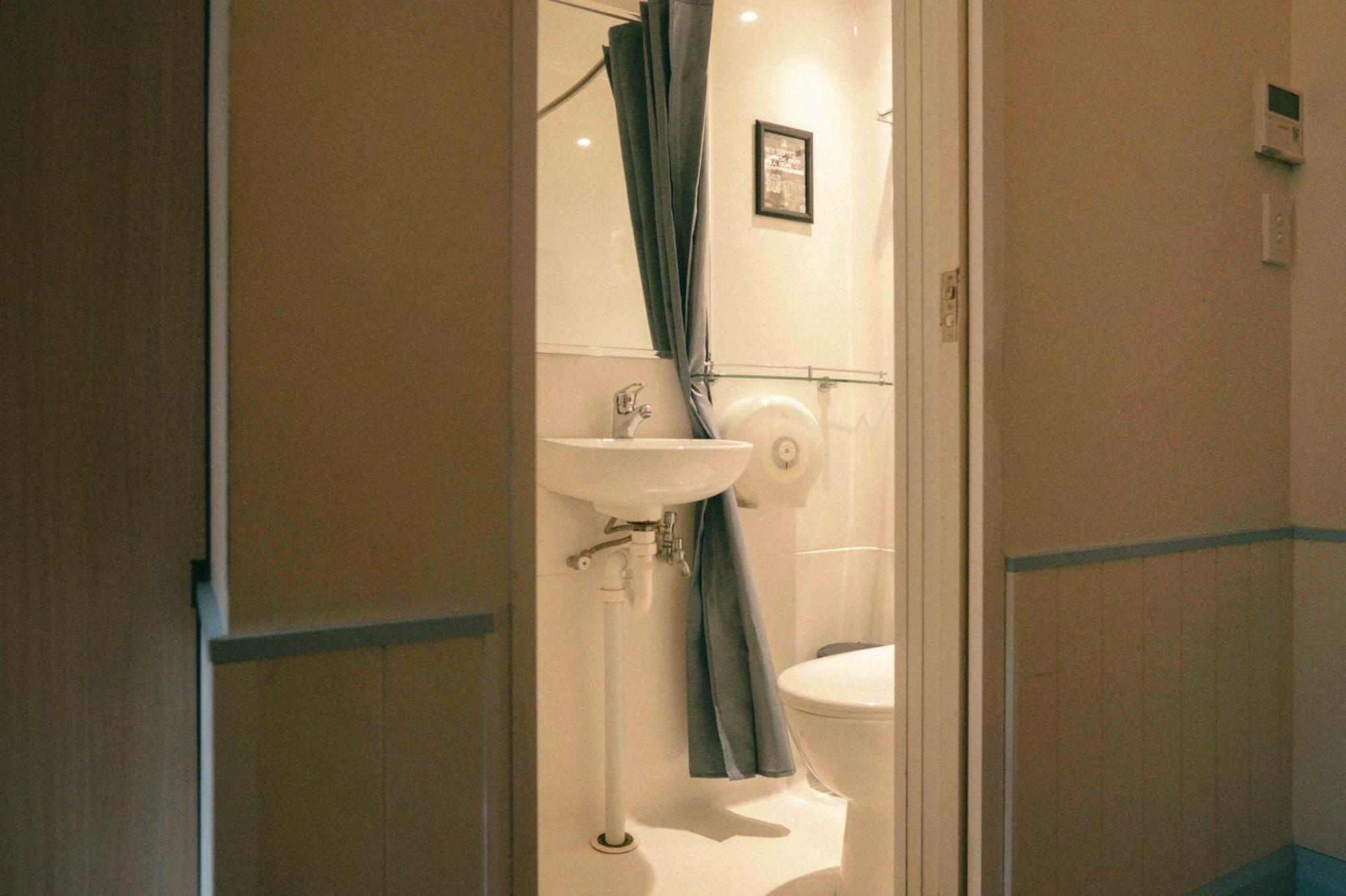 Private Compact Ensuite Loft